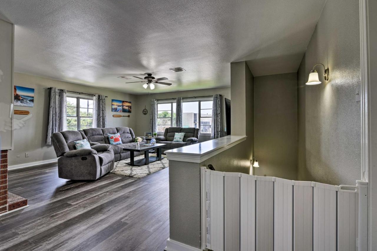 Spacious And Modern Family Duplex In Galveston! ภายนอก รูปภาพ
