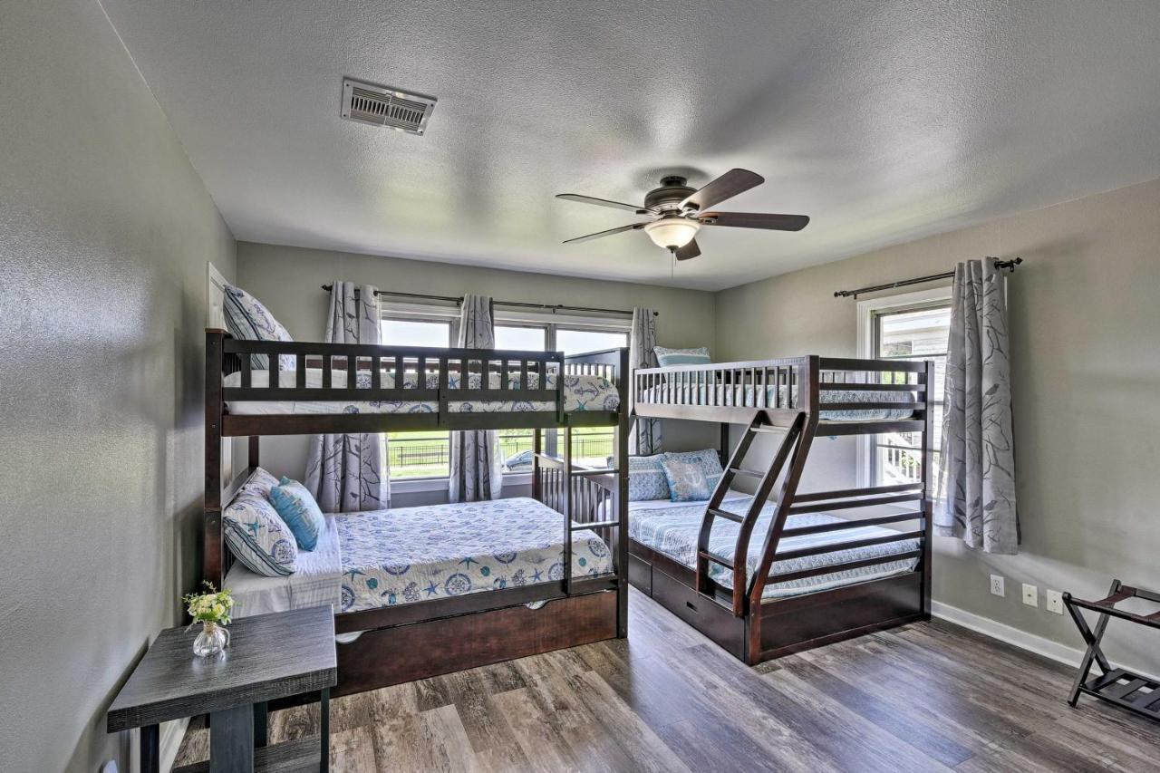 Spacious And Modern Family Duplex In Galveston! ภายนอก รูปภาพ